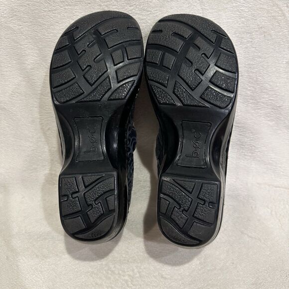 BOC Born Concept Peggy Paisely Clogs Embossed Slip On Blue BC4630 Women Size 7 - Picture 4 of 14